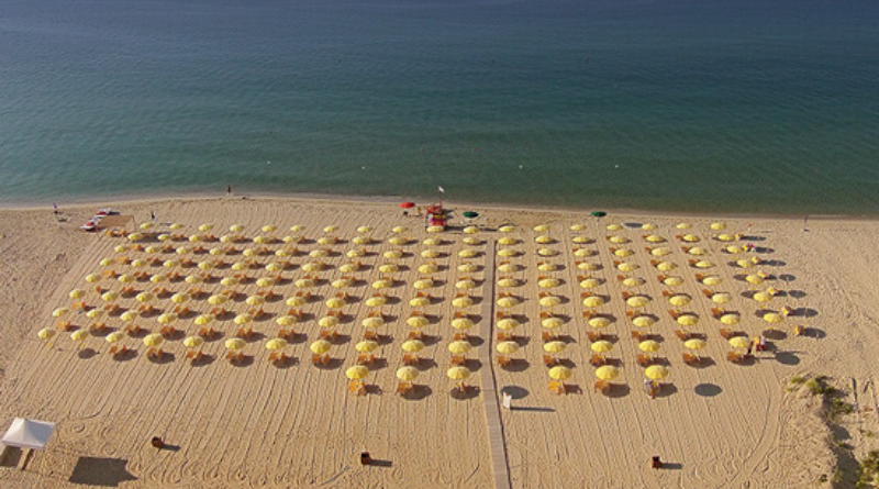 Spiaggia del Resort Marina del Marchese in Calabria