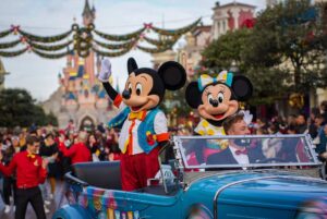 DISNEY PARIS – DA 1300€ A FAMIGLIA